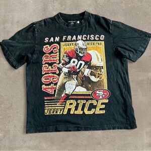 Abercrombie & Fitch Jerry Rice NFL Graphic Tee